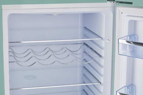 Unique 215 Litre Ocean Mist Turquoise 110VAC Refrigerator/Freezer