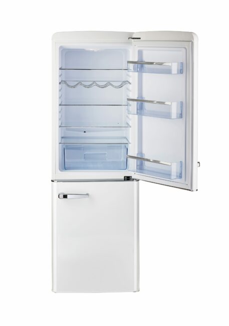 Unique 215 Litre Marshmallow White110VAC Refrigerator/Freezer